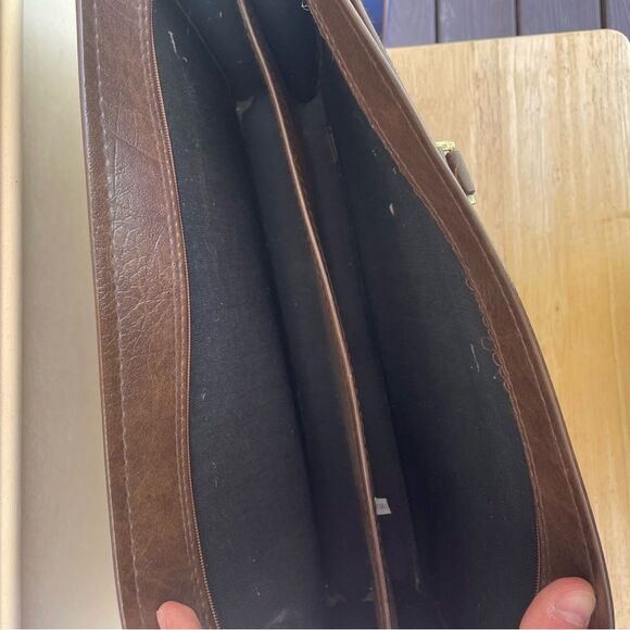 Vintage LL Bean Classic Brown Leather Briefcase Messenger Satchel Bag One Size - Picture 5 of 11